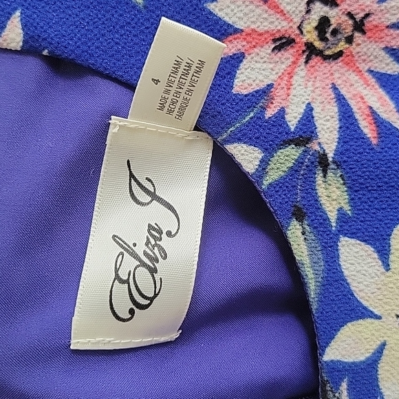 Like new Summer Floral lined dress - Picture 3 of 5